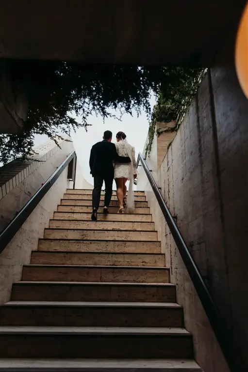 Minimal wedding styling detail